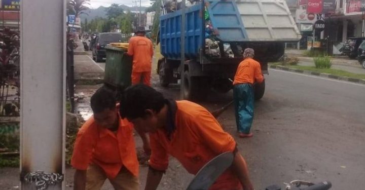 Banjir di Nagari Cupak Solok: Hujan Deras Rendam Rumah Warga dan Sebabkan Kemacetan