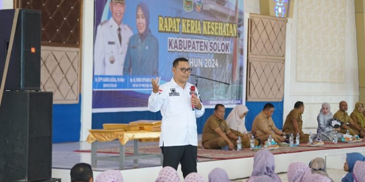 Bupati Solok Buka Rapat Kerja Kesehatan Kabupaten Solok Tahun 2024
