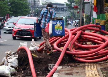 Peran Penting Pers dalam Pembangunan Sumatera Barat: Evaluasi Gubernur Mahyeldi