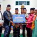 Bupati Solok Salurkan Bantuan dari Pemkab Solok dan Bank Nagari ke Masjid di Aripan