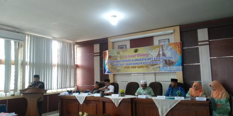 Rapat Akhir Tahun BMT Ar Raudhah MKS Kota Bukittinggi: Dorong Inovasi dan Kemandirian Ekonomi Mikro