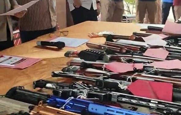 Wanita Wiraswasta Diamankan karena Keterlibatan dalam Penyelundupan Senjata di Bandung