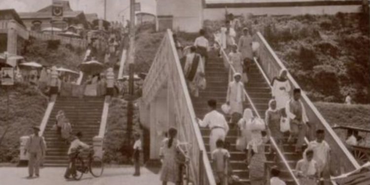 Pasar Bawah Bukittinggi: Jejak Evolusi Perdagangan di Nagari Kurai