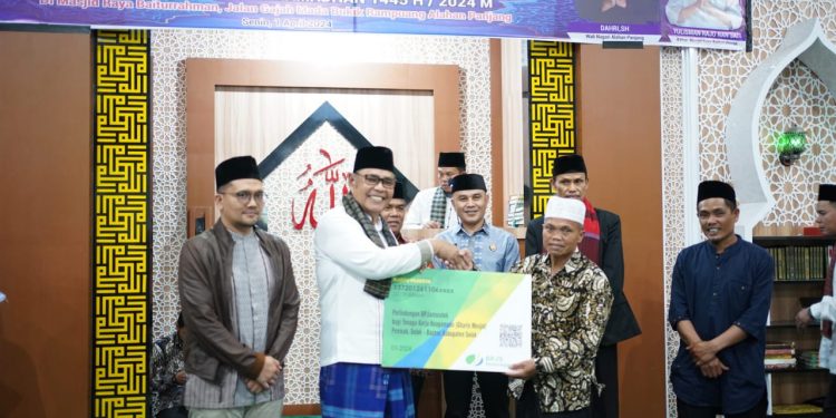 Tim Safari Ramadhan Kabupaten Solok Kunjungi Masjid Raya Baiturrahman Alahan Panjang