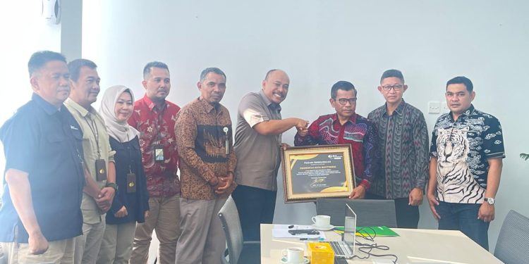Pemerintah Pusat Apresiasi Pemko Bukittinggi atas Perlindungan Ketenagakerjaan