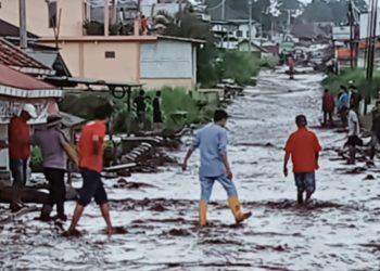 Banjir Bandang Agam: Evakuasi dan Bantuan Terus Berlanjut, Warga Bersyukur Tidak Ada Korban Jiwa
