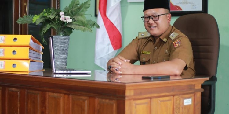 Maju Itu Ada Dalam Fikiran Kita: Kisah Kemajuan Bukik Batabuah Menyentuh Hati