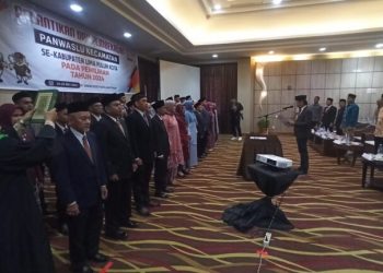 Pelantikan Panwaslu Kecamatan di Lima Puluh Kota untuk Pemilu 2024