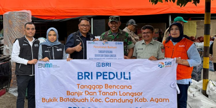 BRI Salurkan Bantuan Bencana untuk Korban Banjir dan Longsor di Agam, Sumatera Barat