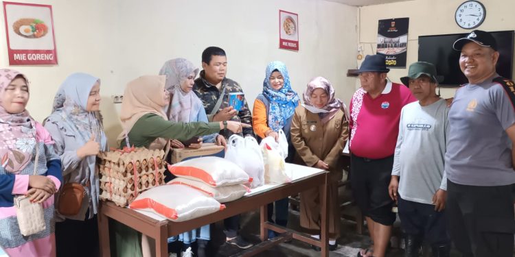 Kelurahan Kayu Kubu Terima Bantuan dari Perwaliko Bukittinggi