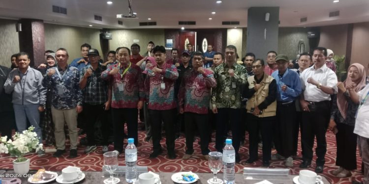 Puluhan Wartawan Hadiri Sosialisasi Keimigrasian di Hotel Bintang Bukittinggi