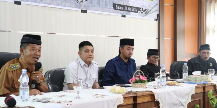 Erman Safar Hadiri Silaturahmi dan Diskusi Adat di Guguk Panjang