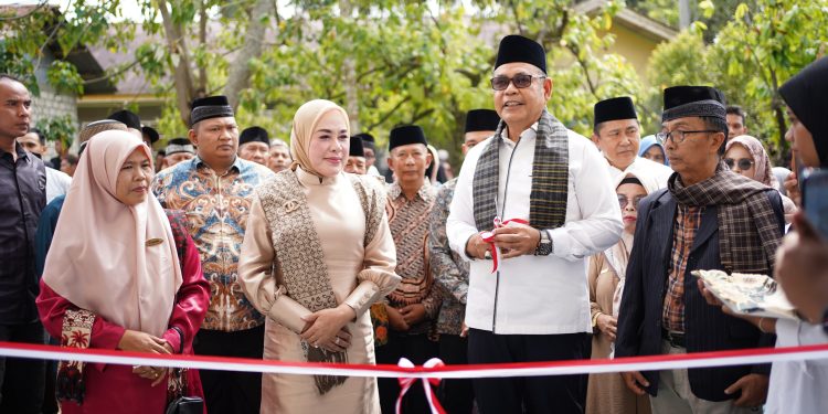 Bupati Resmikan Masjid di Muaro Paneh
