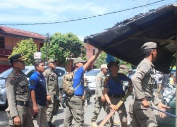 Penyelidikan Kebakaran di Kompleks Pasar Raya Padang Dilakukan oleh Polda Sumbar