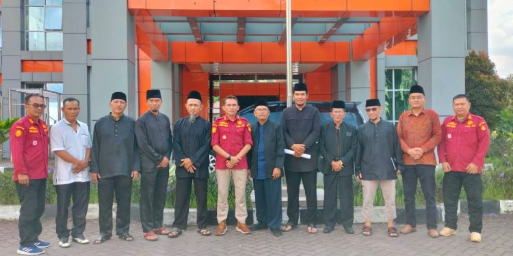 Pemko dan Ninik Mamak Beserta Parik Paga Spakat Berantas Pekat LGBT di Bukittinggi