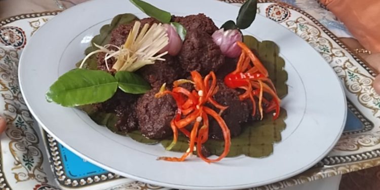 Festival Marandang Caro Saisuak Expo 2024: Menjaga Warisan Kuliner Rendang