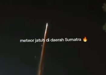 Fenomena Misterius Jatuh di Langit Sumatra Seperti Meteor