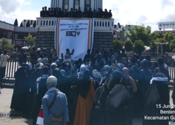 Orasi Limbago Adat di Jam Gadang: Kota Bukittinggi Menolak LGBT