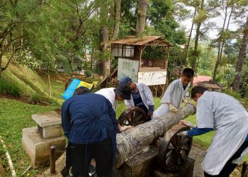 Tahap Finishing: Konservasi Meriam, Sejarah Kolonial Belanda di Bukittinggi