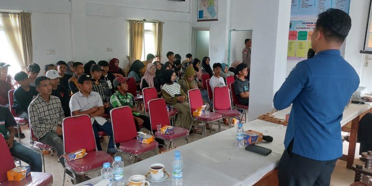Pemuda di Nagari Dilam Dapat Pengetahuan Soal Potensi Tindak Pidana dari Permainan Judi Online