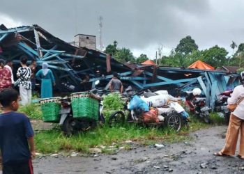 800san Karyawan PT LIN Pasaman Barat Tuntut Solusi Masalah Lahan dalam Aksi Demonstrasi