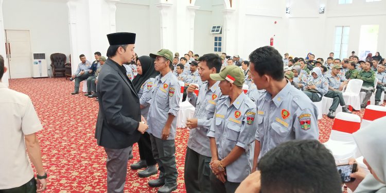 Walikota: Satlinmas Adalah Garda Keamanan Pertama di Bukittinggi
