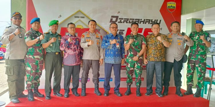 Danramil 04 Luak Wakili Dandim 0306/50 Kota Hadiri Syukuran HUT ke-58 Denzipur 2/PS