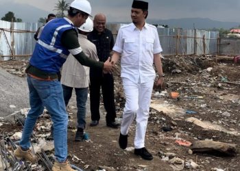 Walikota Bukittinggi Tinjau Pembangunan TPST Termal dengan Teknologi Pirolisis