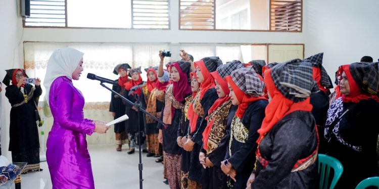 Pengurus Bundo Kanduang Kecamatan IX Koto Sungai Lasi Periode 2024-2029 Dikukuhkan