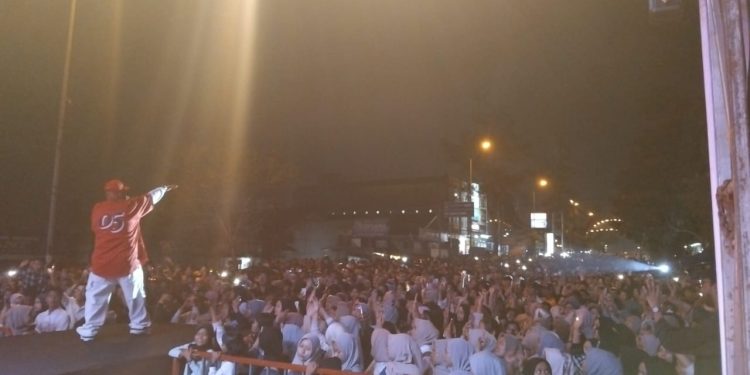 Pesta Merdeka Bersama Bang Wako: Malam Penuh Antusiasme di HUT ke-79 RI