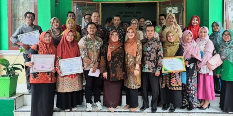 DLH Solok Gelar Sosialisasi Teknis Gerakan Peduli dan Berbudaya Lingkungan Hidup di Sekolah