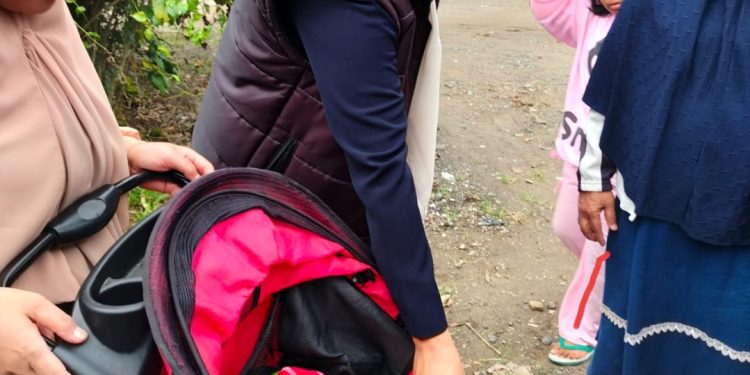 Kasih Sayang Ibu yang Menginspirasi di Tengah Kampanye Cawako di Bukittinggi