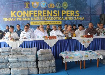 Penangkapan 7 Tersangka dengan Barang Bukti 624 Kg Ganja, Kapolda Sumbar: Kerja Sama Masyarakat Sangat Penting