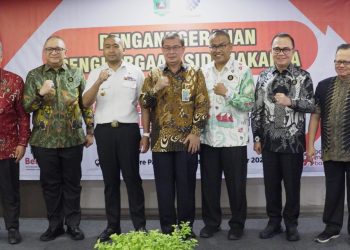Pemko Bukittinggi dan BPRS Jam Gadang Terima Penghargaan Siddhakarya 2024