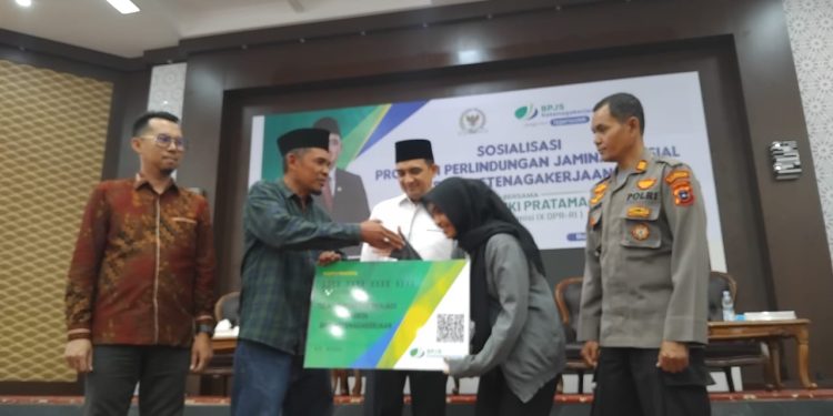 Anggota Komisi lX DPR RI di Bukittinggi: Pentingnya BPJS Ketenagakerjaan untuk Lindungi Pekerja