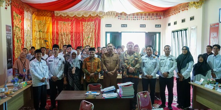 Pjs Bupati Solok Sambut Tim Penilai Desa Anti Korupsi Di Nagari Talang Babungo