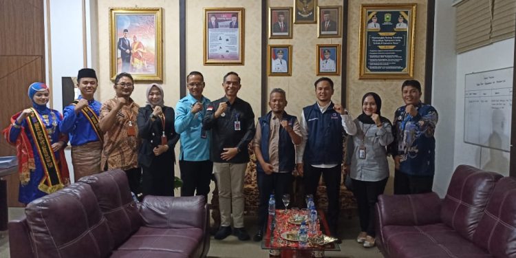 Pemkab Solok dan Pemkab Muko-Muko Jalin Kerjasama