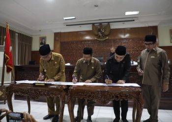 DPRD Bukittinggi Setujui Tiga Ranperda Termasuk APBD 2025