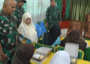 Jumat Barokah, Makodim 0304/Agam Berikan Makan Bergizi Gratis di Panti Asuhan Aisyiyah Putri Bukittinggi
