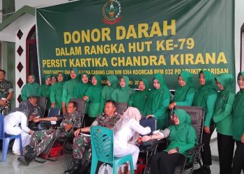 TNI Gelar Donor Darah dalam Rangka HUT Korem 032/Wirabraja ke-40 dan HUT Persit KCK ke-79