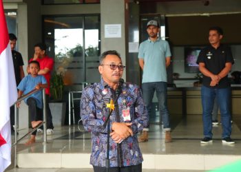 Pj. Wali Kota Payakumbuh Lepas Kontingen SSB Bintang Timur ke Piala Soeratin U-13 Nasional