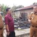 Wakil Wali Kota Payakumbuh Serahkan Bantuan bagi Korban Kebakaran di K3TR
