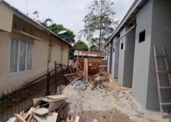 Warga Keluhkan Bangunan Tanpa IMB yang Ganggu Kenyamanan Rumah