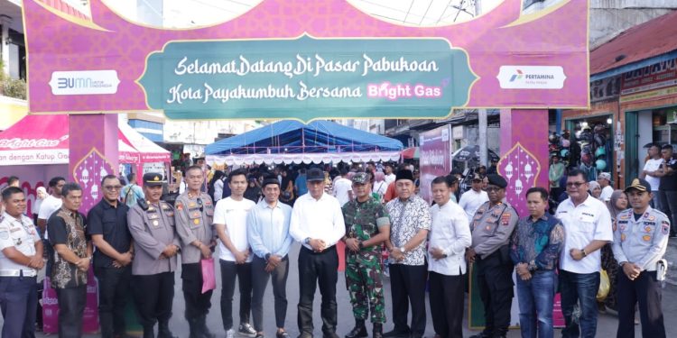 Wakil Wali Kota Payakumbuh Resmi Buka Pasa Pabukoan 2025, 130 Pedagang Siap Meramaikan Ramadan