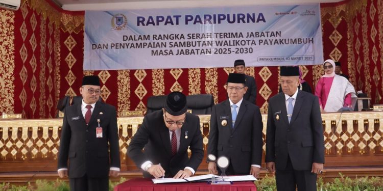 Zulmaeta dan Elzadaswarman Resmi Pimpin Payakumbuh, Siap Wujudkan Visi Kota Maju