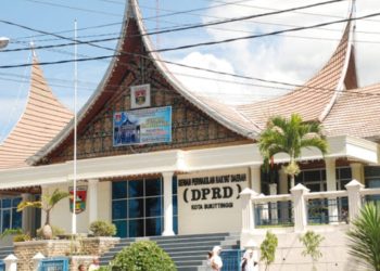 Anggota DPRD Bukittinggi Bereaksi: Penegakan Perda Lemah
