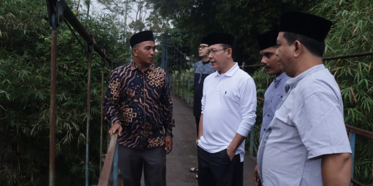 Wali Kota Payakumbuh Tampung Aspirasi Warga Sungai Durian Saat Salat Subuh Berjamaah