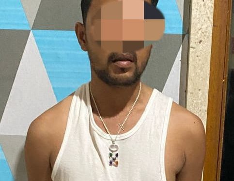 Pria Ini Berhasil Kupak Rumah Warga di Jorong Pincuran Botuang Kenagarian Guguak Vlll Koto Kecamatan Guguak Kabupaten Limapuluh Kota
