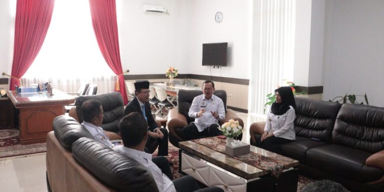 Wali Kota Payakumbuh Dukung Pendaftaran Badan Hukum dan Perlindungan HKI bagi UMKM
