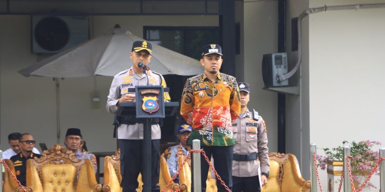 Apel Gelar Pasukan Operasi Ketupat 2025 yang dipimpin oleh Kapolres 50 Kota